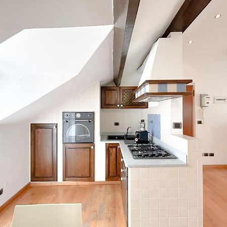 Apartmán Elegante Mansarda 300Mt Dal Mare - Centro - Wifi Savona Exteriér fotografie